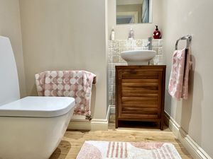 Downstairs W.C.- click for photo gallery